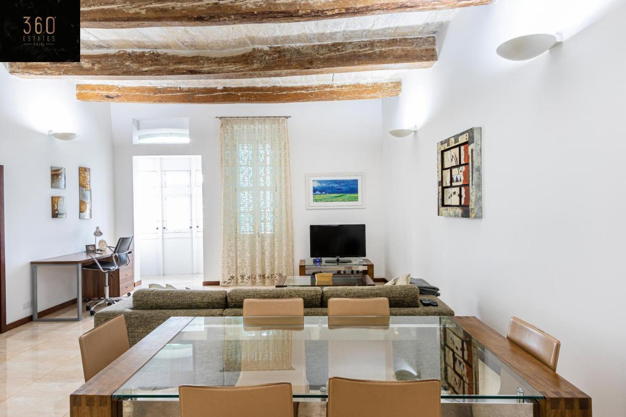 Seafront - Top Location, Top Floor With Wifi & Ac By 360 Estates Valletta Luaran gambar
