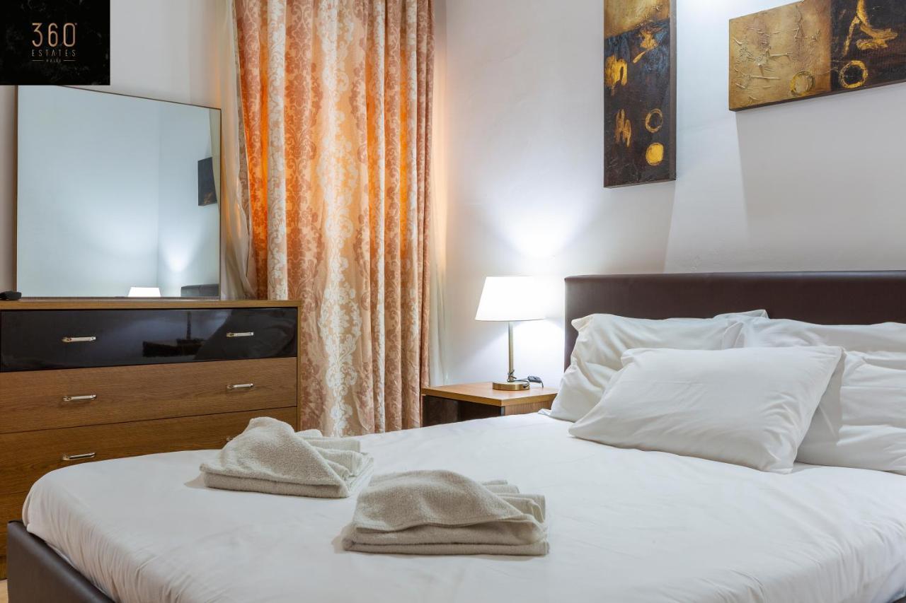 Seafront - Top Location, Top Floor With Wifi & Ac By 360 Estates Valletta Luaran gambar